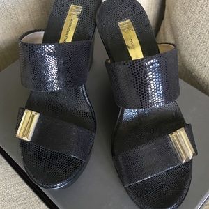 International Concepts black wedge sandal
